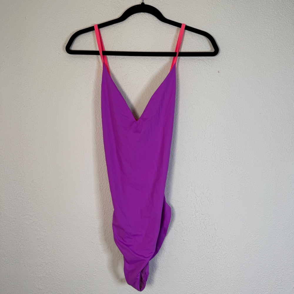 NEW Fabletics Womens L Purple Neon Pink V-Neck One Piece Swimsuit